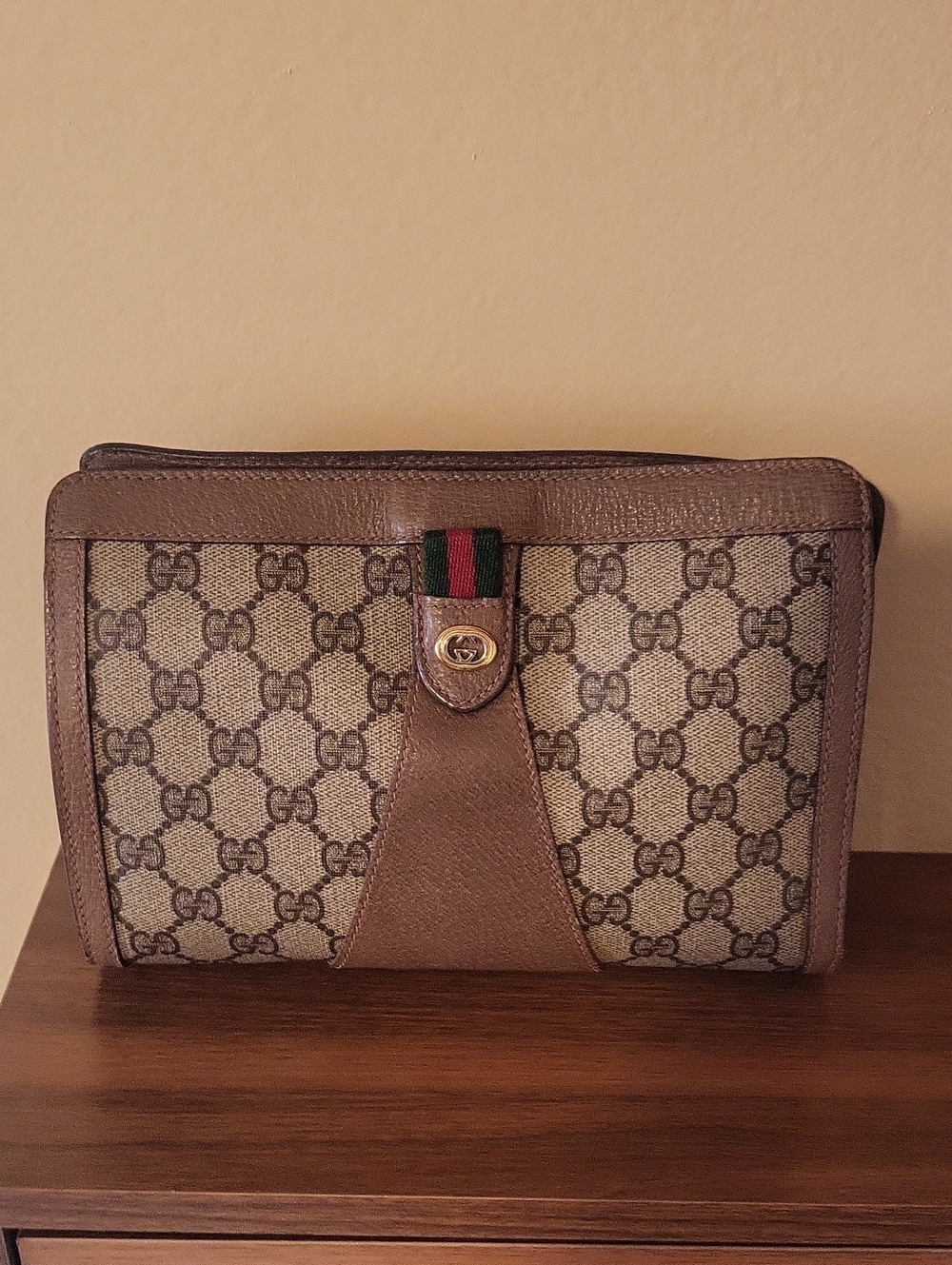 Gucci Brown GG Supreme Canvas Clutch